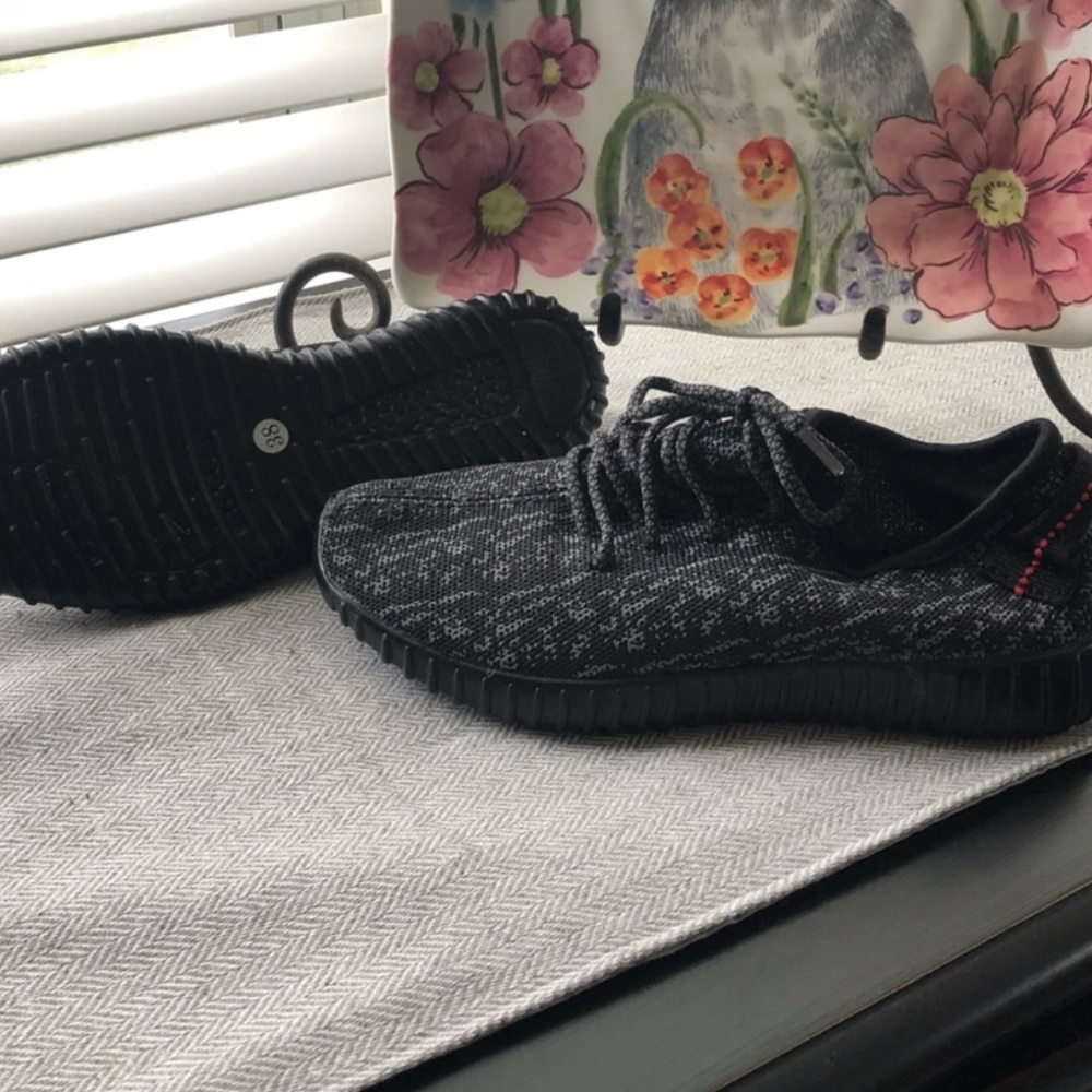 Look alike yeezeys just bought never worn